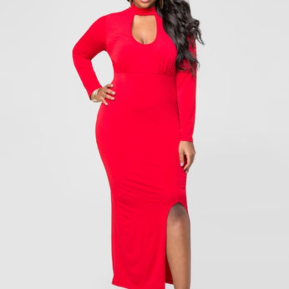 Ashley Stewart Dresses & Skirts - SLINKY PLUNGE NECK MAXI DRESS